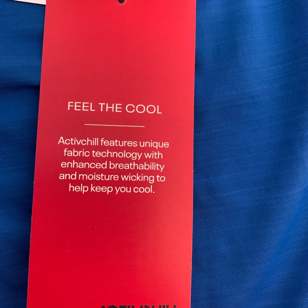 New Reebok Tee - Picture 3 of 5